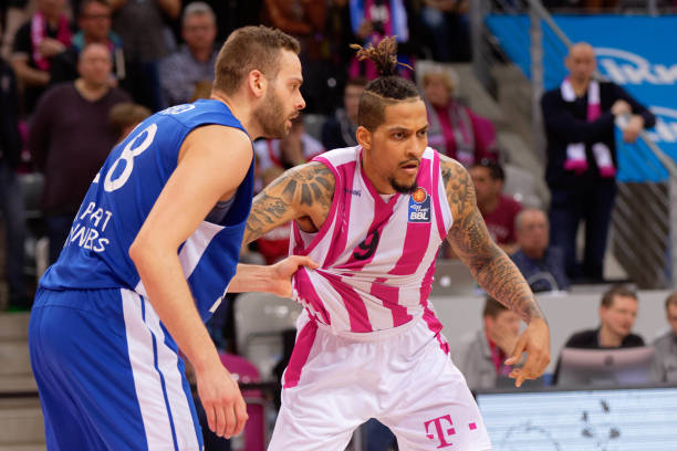 确认两位主 确认两位主